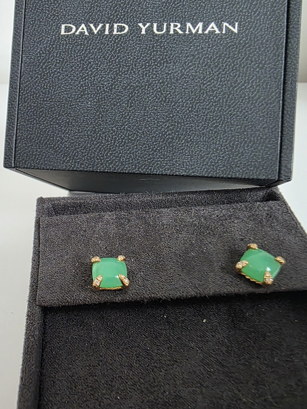David Yurman Green Chrysoprase Gold Prong Stud Earrings